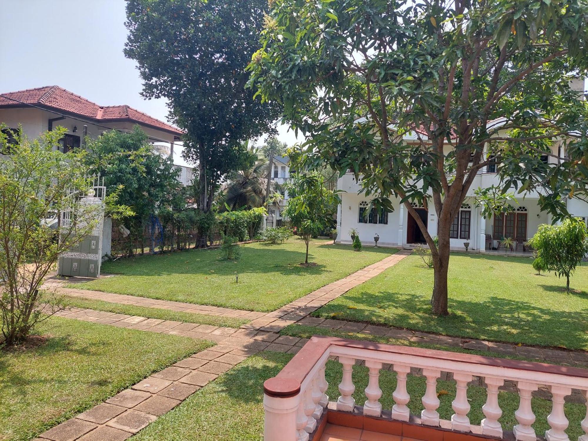 Gudsmith Home Negombo Kültér fotó